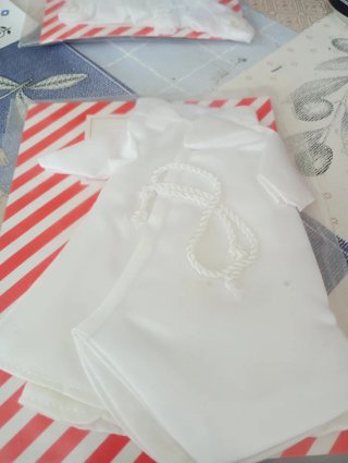 Vestiditos pequeños de la Mariquita Pérez pequeña