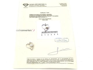 colgante oro 18k con piedra con diamante