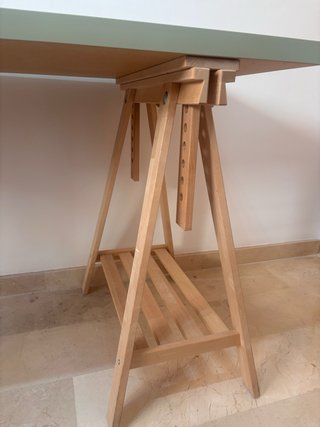 Mesa escritorio convertible a mesa de dibujo