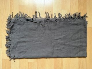 Pañuelo Massimo Dutti Gris