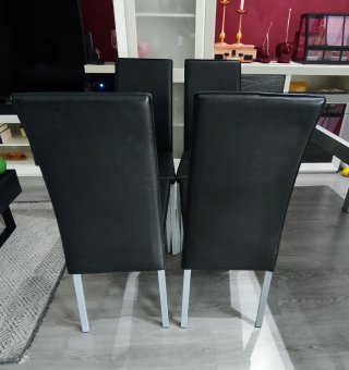 Mesa Comedor Cristal Negra y plateado completa