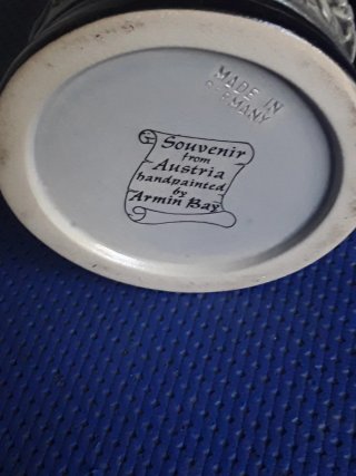 Boccale da birra tedesco in ceramica
