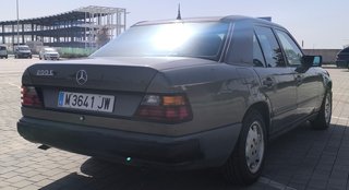 Mercedes-Benz Clase E W124 1989