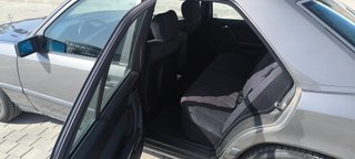 Mercedes-Benz Clase E W124 1989