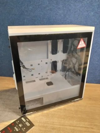 Caja Gaming XPG Defender Pro White ATX