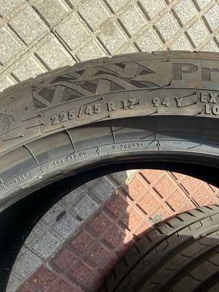 Continental 225/45/17 94Y