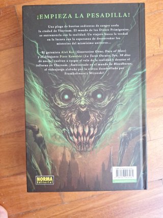 Colección de cómics de Bloodborne.
