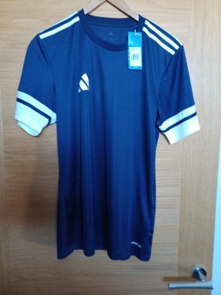 Camiseta técnica adidas solo 14,95 €