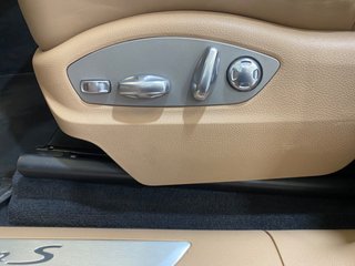 PORSCHE Macan Macan S