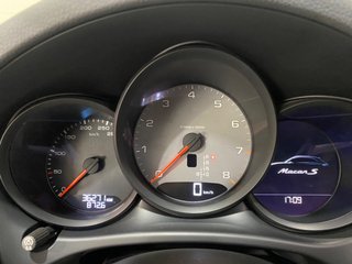 PORSCHE Macan Macan S