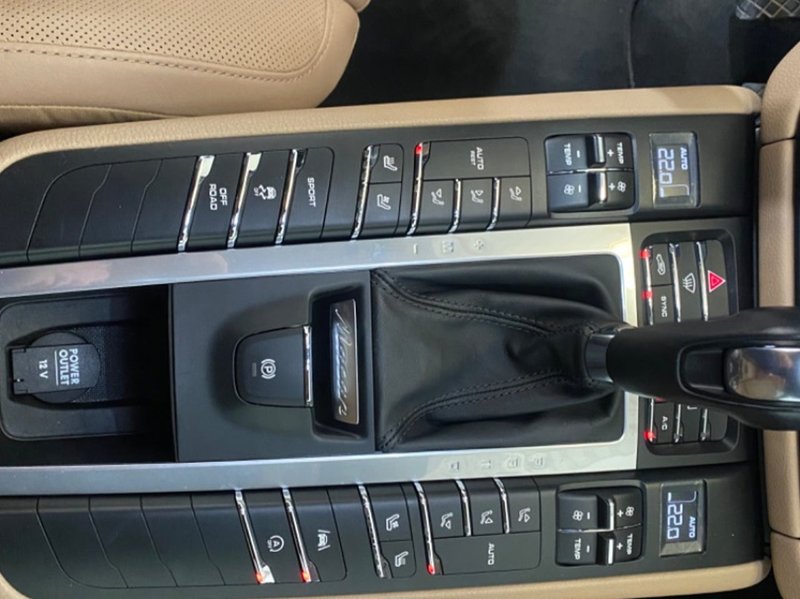 Porsche Macan 2021, foto 16