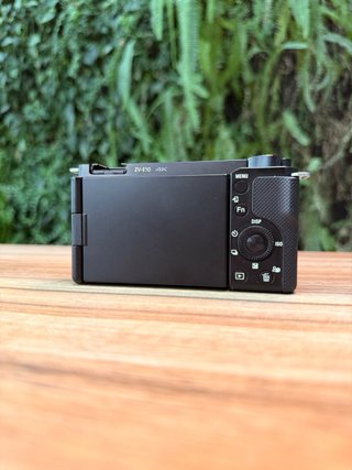Sony ZV-E10 como NUEVA