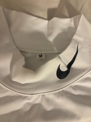 Camiseta térmica entrenamiento Nike