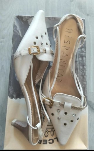 Zapatos Hispanitas blancos mujer