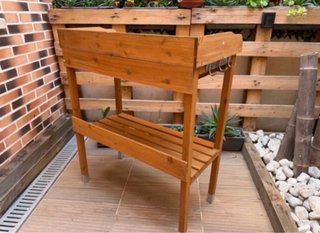 Tavolo da giardinaggio in legno