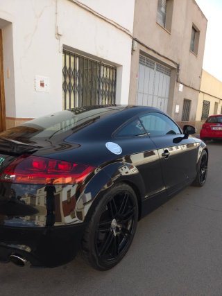 Audi TT 2011