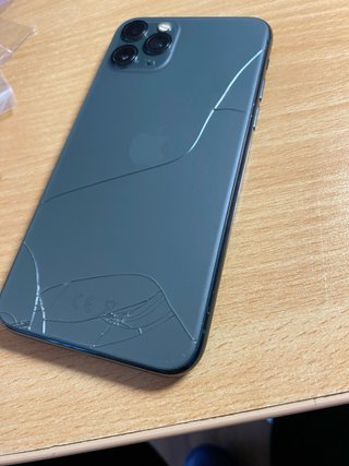 iPhone 11 Pro Verde Noche (Pantalla no funciona)