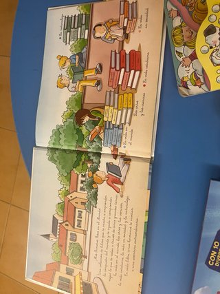 Lote 4 Libros Educativos y cuentos.