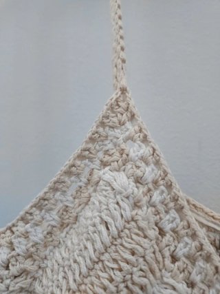 Top Zara Crochet Beige y Blanco Talla S