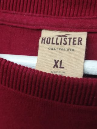 Camiseta Hollister manga larga XL