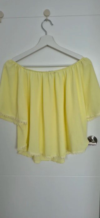 Camiseta amarilla
