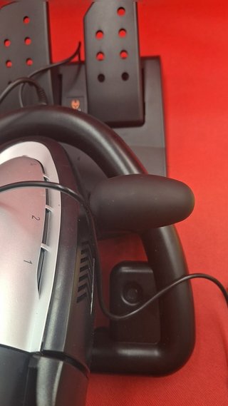 Volante KROM K-DRIVER con pedales 3646