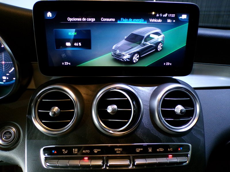 Mercedes-Benz GLC 2021, foto 47