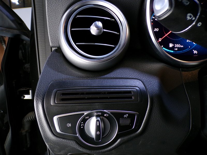 Mercedes-Benz GLC 2021, foto 33