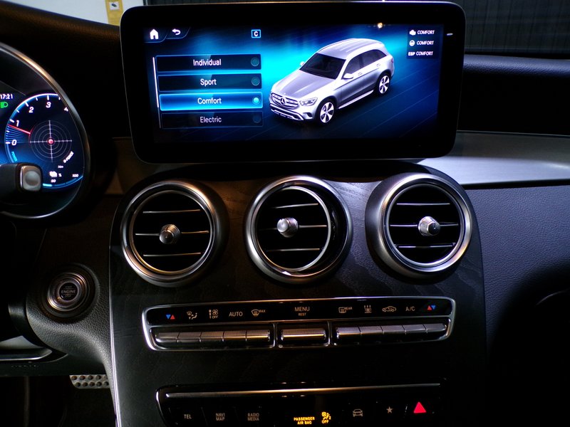 Mercedes-Benz GLC 2021, foto 44