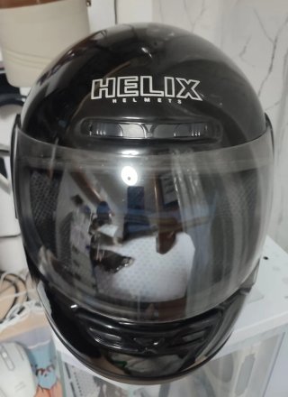 Casco de moto Helix Negro