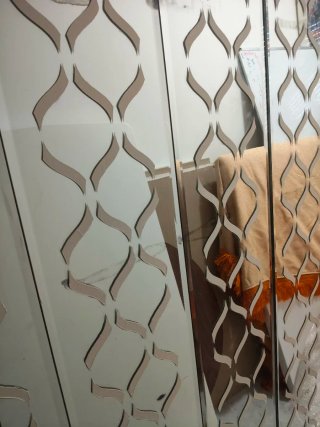 Specchio per ingresso con design