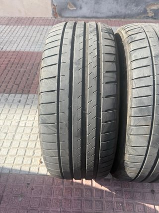 Michelin 235/45/18 98Y Neumático