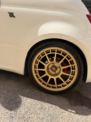 Abarth 595 2019