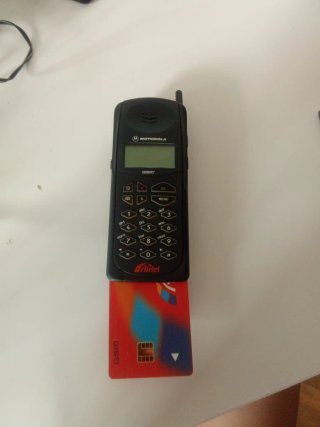 Teléfono Motorola Airtel GSM
