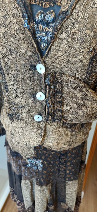 Conjunto 3 piezas pedrería y encaje