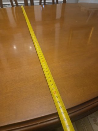 Mesa de comedor de madera maciza