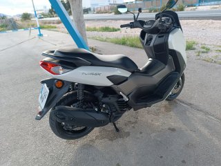 Yamaha NMAX 2023 Maxi Scooter