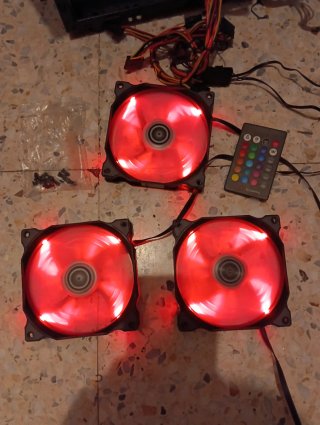 Set ventiladores RGB con mando