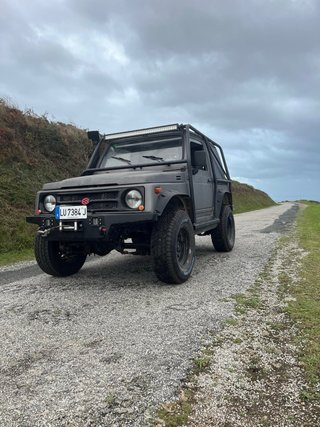 Suzuki Samurai 1988