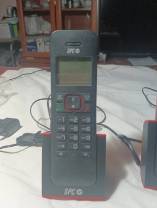 Pareja de teléfonos inalámbricos SPC
