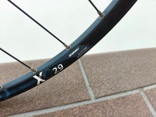 Rueda AVANT CX29