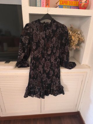 Vestido Zara floral negro y marrón
