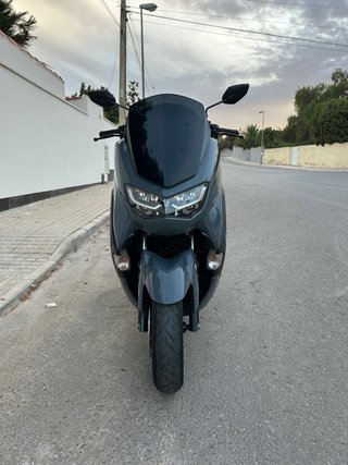 Yamaha NMAX 125