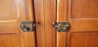 Ventana antigua de madera