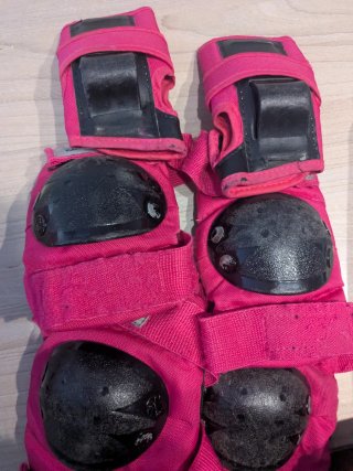 Patines Talla 28-30 + Protecciones COMPLETAS Oxelo