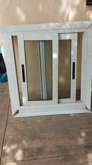 Ventana corredera aluminio blanco