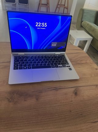Ordenador portátil Samsung Plata