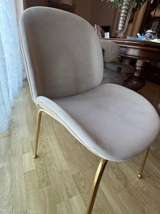 Sillas Terciopelo Beige Patas Doradas