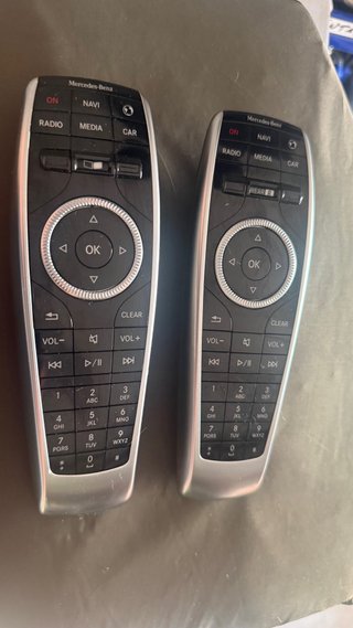 Mandos tv pantalla Mercedes Clase S