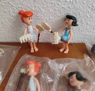 Los Picapiedra 50 uds Wilma y Betty 1983